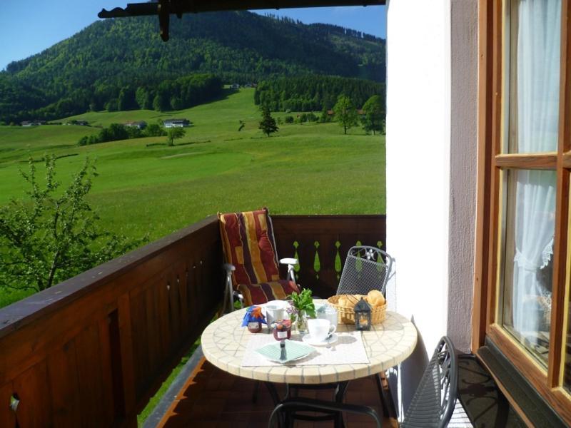 Ferienwohnungen Hollweger Inkl. Chiemgaukarte Ruhpolding Exteriör bild