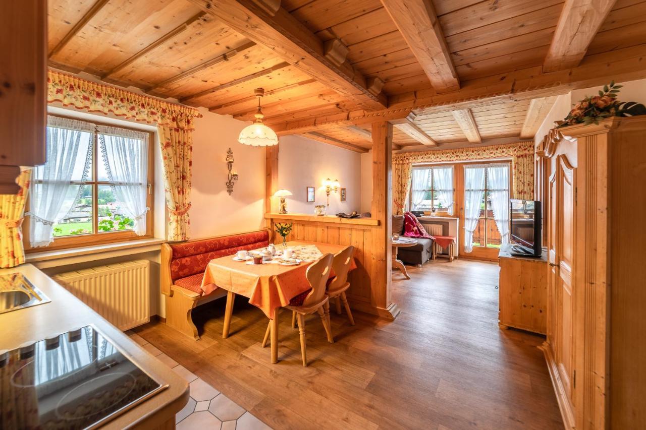 Ferienwohnungen Hollweger Inkl. Chiemgaukarte Ruhpolding Exteriör bild